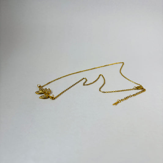 Leaf Pendant Necklace – Waterproof, Tarnish-Free, Hypoallergenic, Everyday Wear