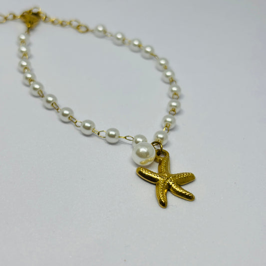 Pearl Chain Bracelet with Star & Pearl Charm – Gold-Tone, Stainless Steel, Tarnish-Free, Waterproof, Hypoallergenic