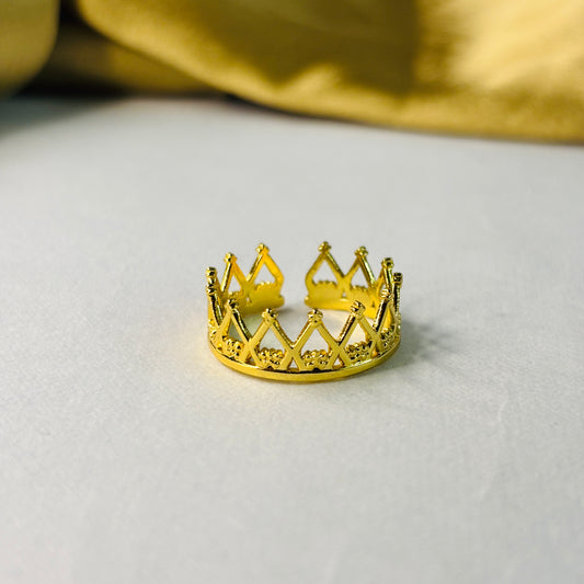 Crown Ring – Gold-Tone, Stainless Steel, Tarnish-Free, Waterproof, Hypoallergenic