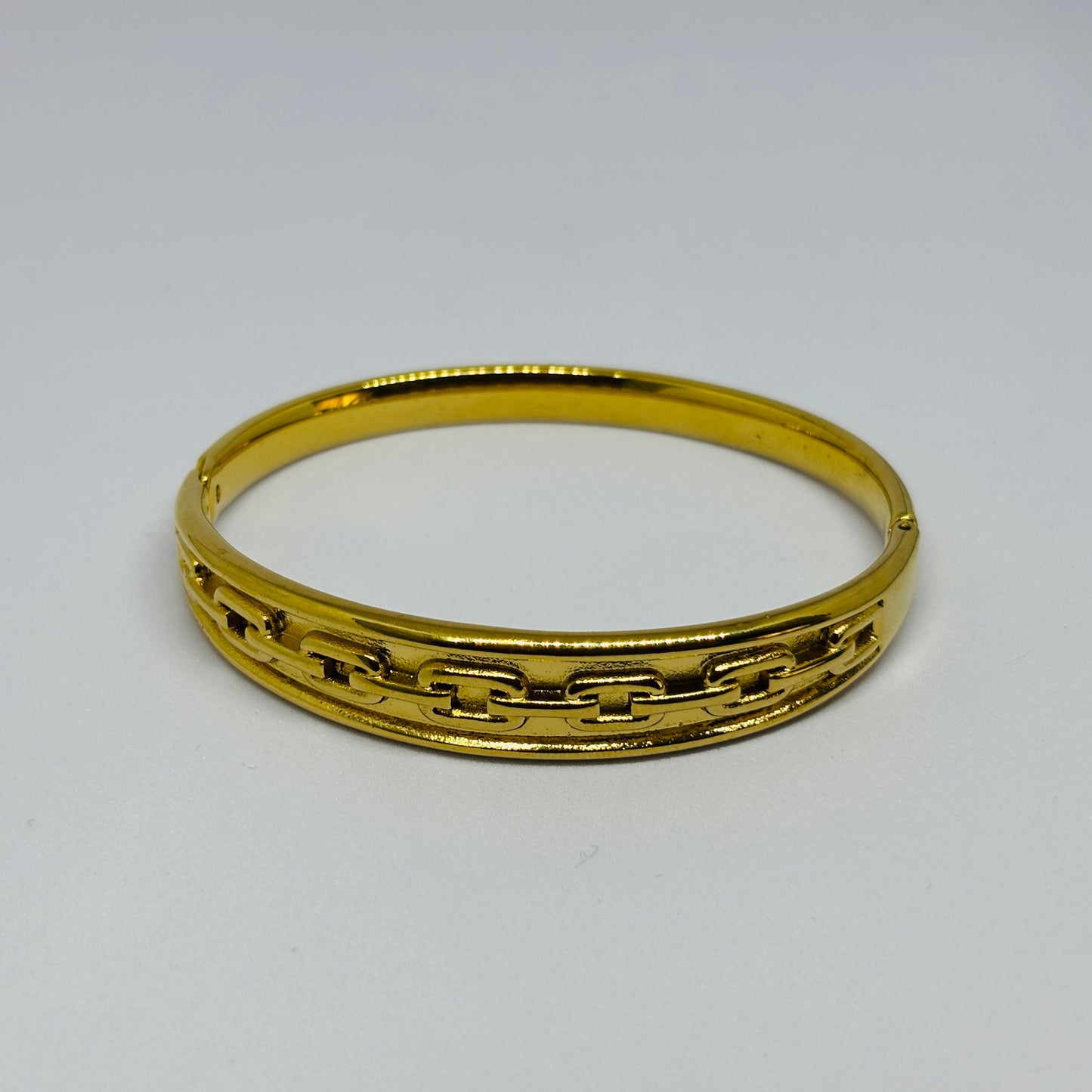 Classic Chain Link Bracelet – Gold-Tone, Stainless Steel, Tarnish-Free, Waterproof, Hypoallergenic