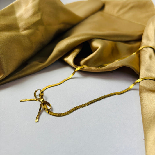 Side Bow Pendant Necklace – Waterproof, Tarnish-Free, Hypoallergenic, Everyday Wear