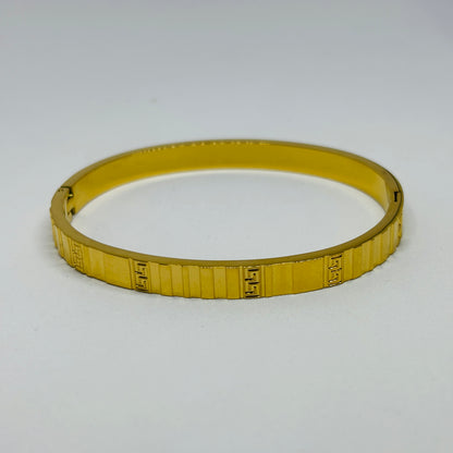 Plain Basic Unisex Chain Link Bracelet – Gold-Tone, Stainless Steel, Tarnish-Free, Waterproof, Hypoallergenic