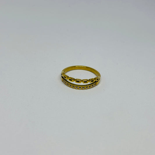 Gold-Tone Chain Link & Crystal Band Ring – Stainless Steel, Tarnish-Free, Waterproof, Hypoallergenic