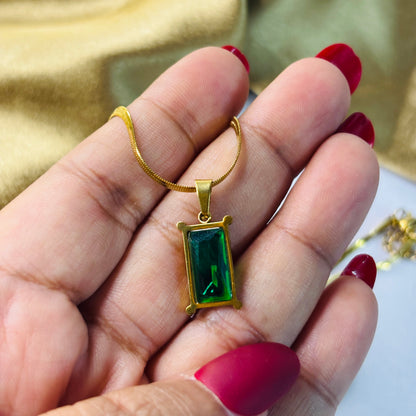 Hembu Jewelry Gold-Tone Green Stone Pendant Necklace – Tarnish-Free, Waterproof Stainless Steel, Hypoallergenic Jewelry