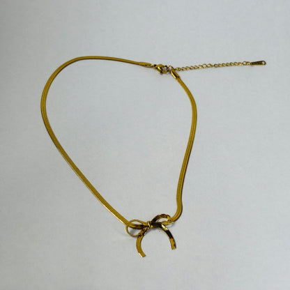 Side Bow Pendant Necklace – Waterproof, Tarnish-Free, Hypoallergenic, Everyday Wear